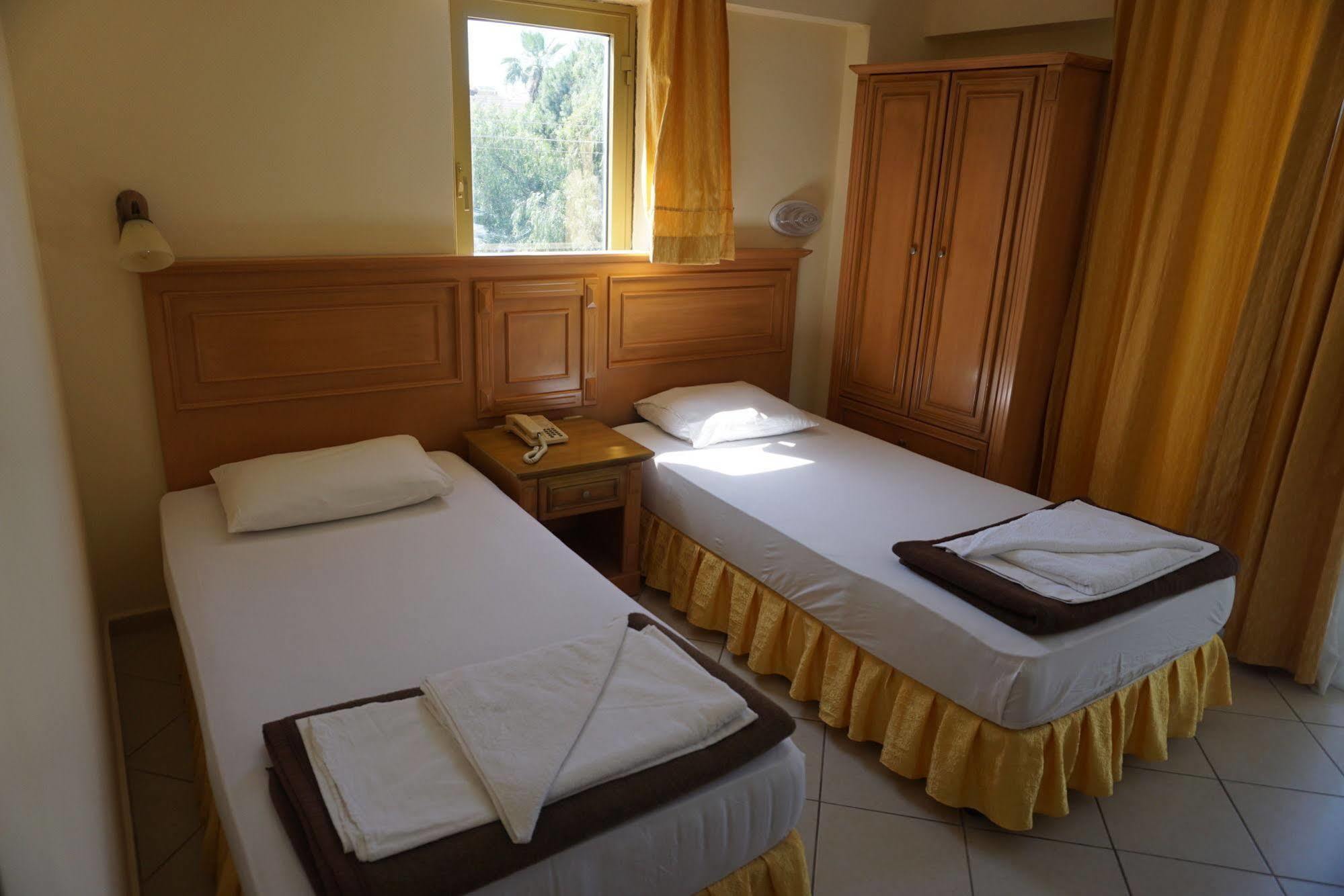 Sinem & Hotel Marmaris