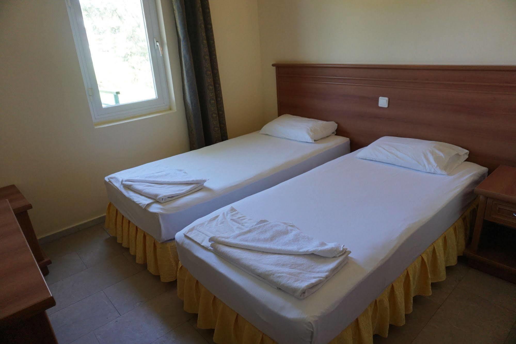 Sinem & Hotel