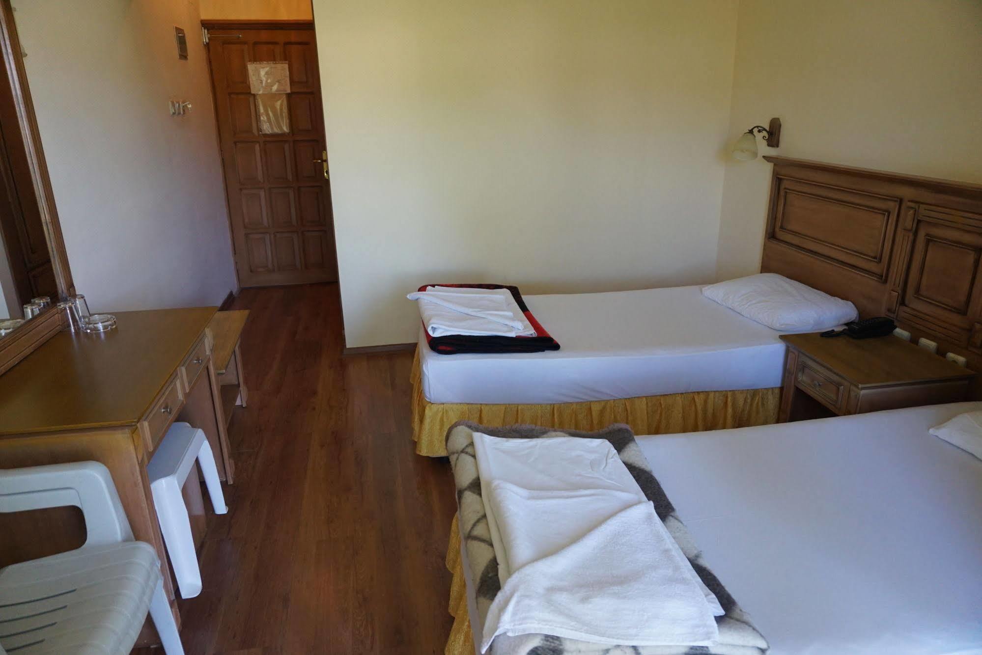 Hotel Sinem & *
